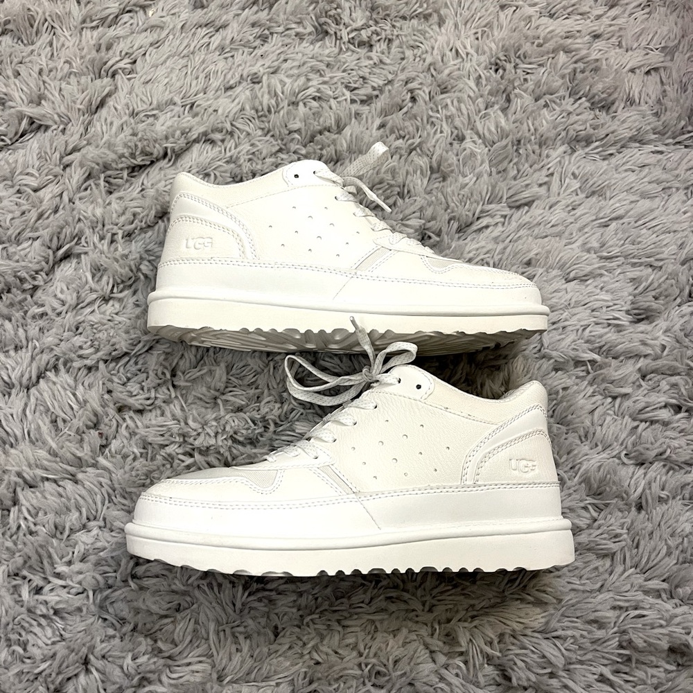 Ugg Leather Highland Sneakers